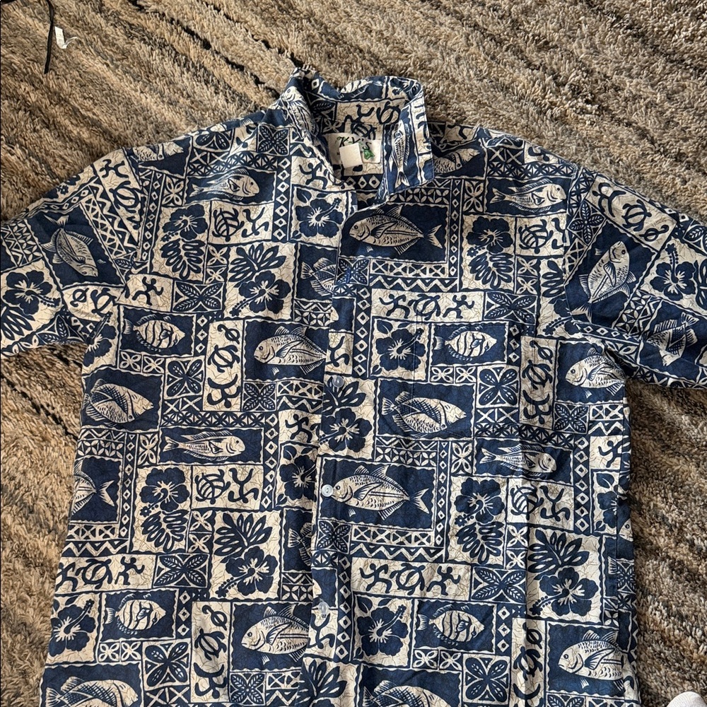 Ky’s Blue & White Hawaiian Fish Print Button-Up Shirt Made in Hawaii